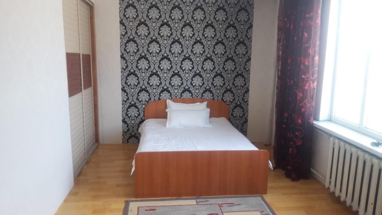 Bulbul Jamak Travel Hostel ウルギー エクステリア 写真