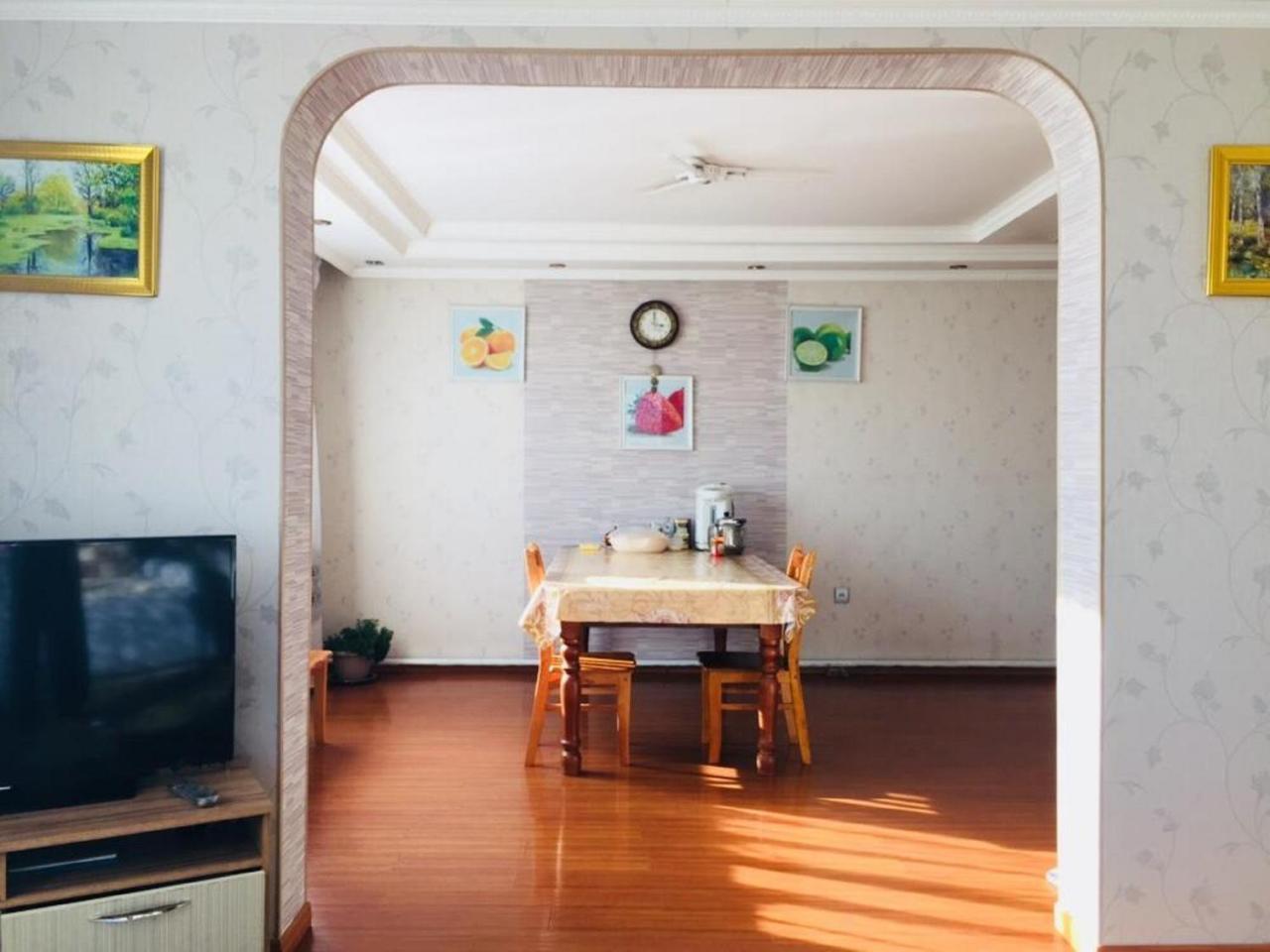 Bulbul Jamak Travel Hostel ウルギー エクステリア 写真