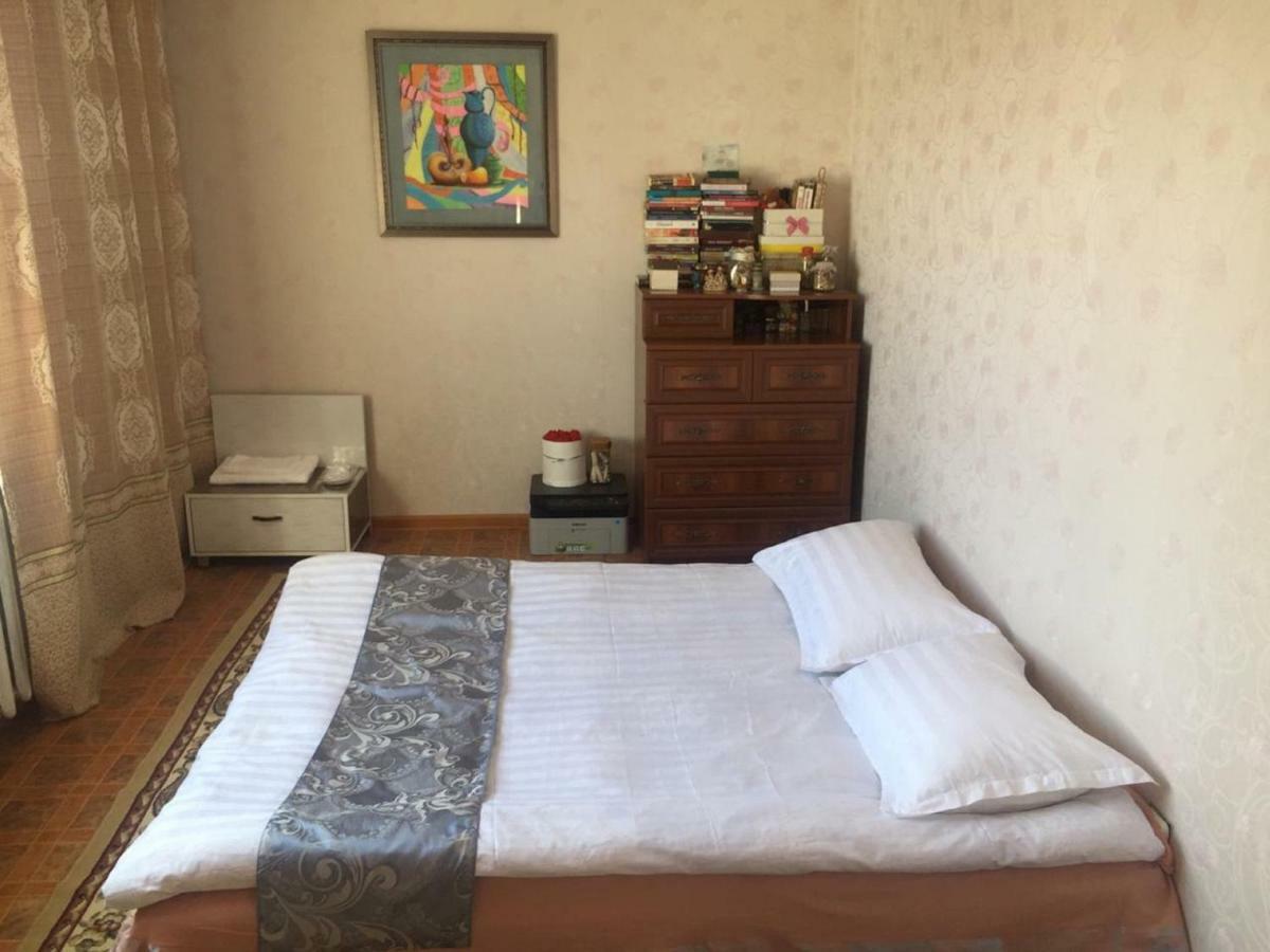 Bulbul Jamak Travel Hostel ウルギー エクステリア 写真